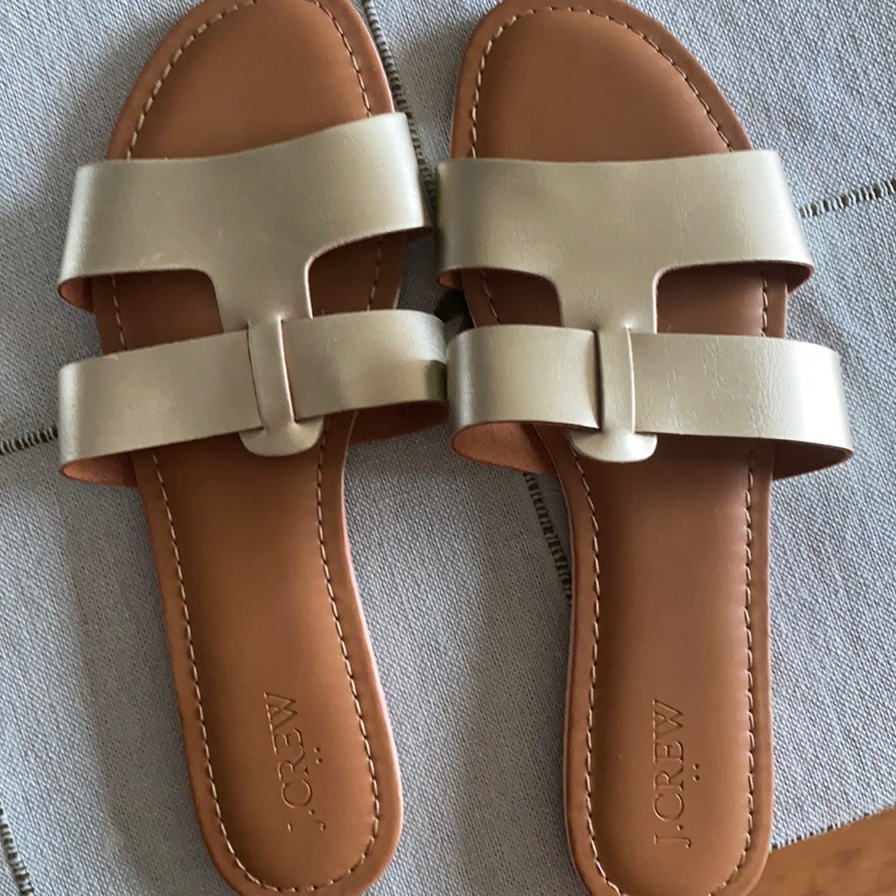 J crew women’s gold sandal size 9